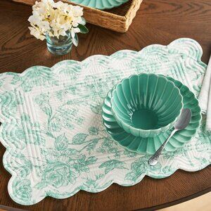Pioneer Woman Agatha Floral Quilted Fabric Placemat 14" x 20" Green White New